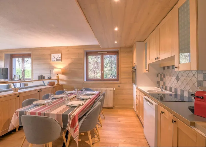 Perret - Welkeys Apartmán Megève