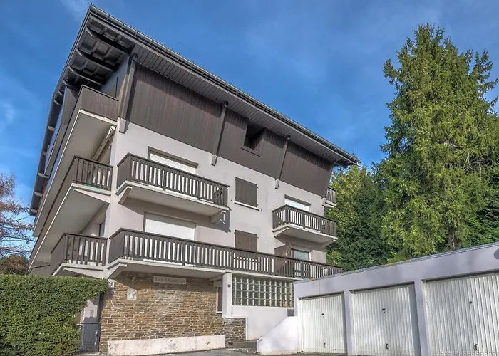 Perret - Welkeys Apartmán